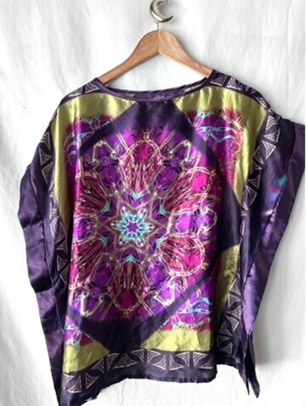 Voice Brand Women's Medium Purple and Green Abstract Print Blouse
